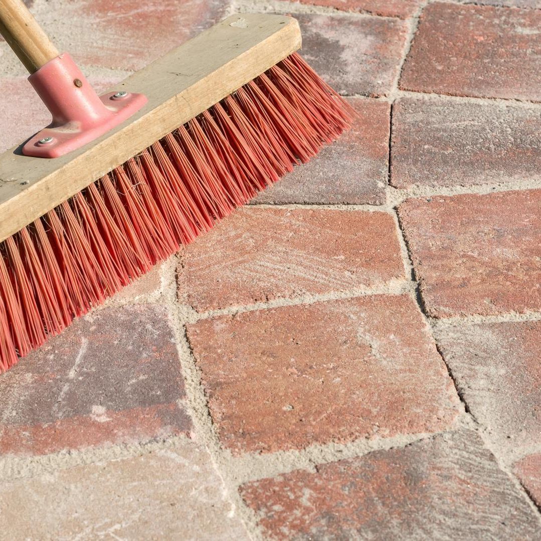 cropped-cropped-2-pflastersteine-reinigen-1146429770.jpg